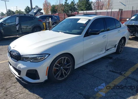 2020 BMW 3 Series M340I z USA, uszkodzony, nr VIN WBA5U7C08LFH07041